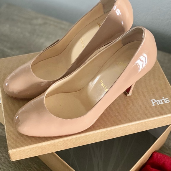 Louboutin Simple Pump - Picture 2 of 7